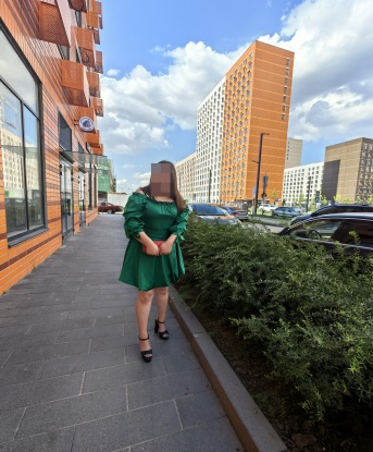 Оля